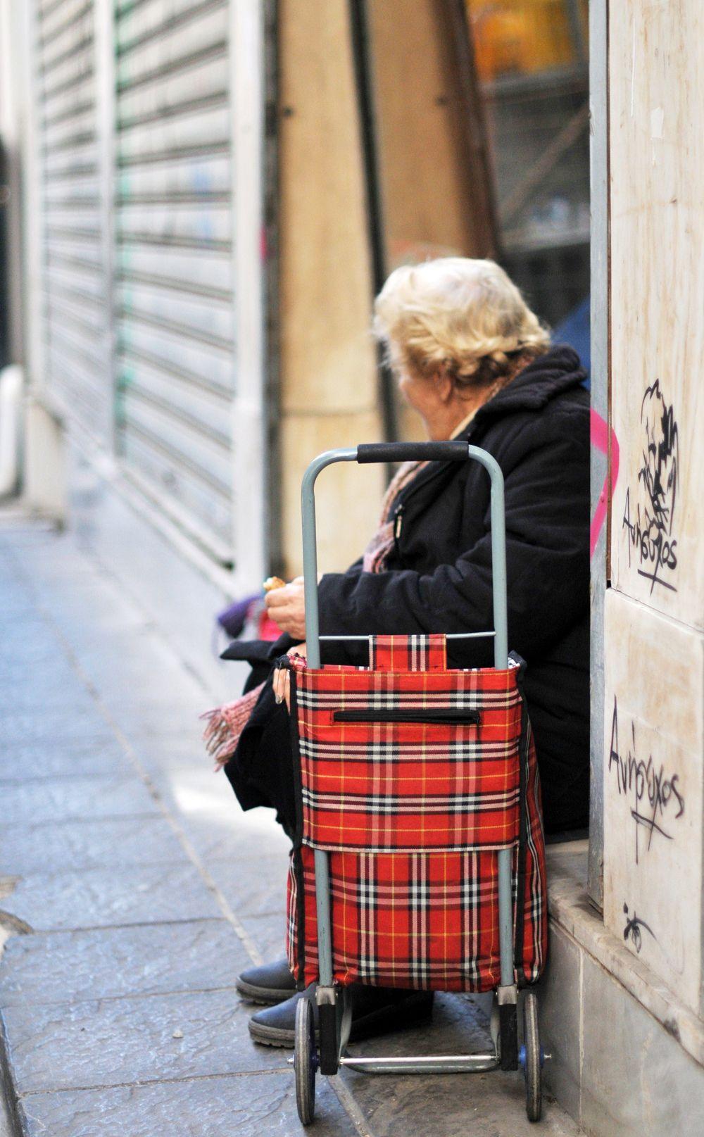 Alt-text is missing.