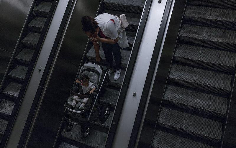 Alt-text is missing.