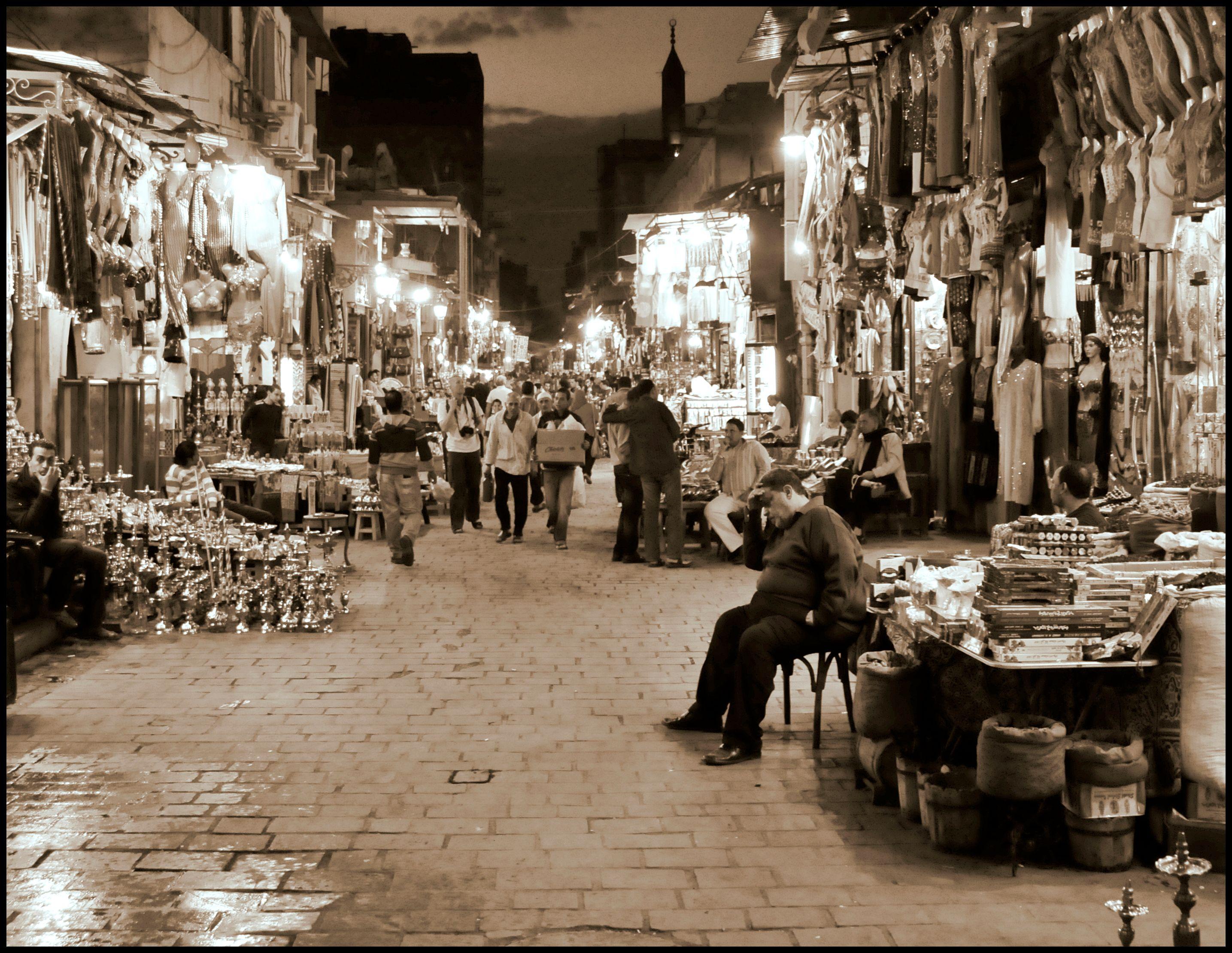 Alt-text is missing.