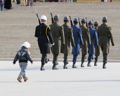 Alt-text is missing.