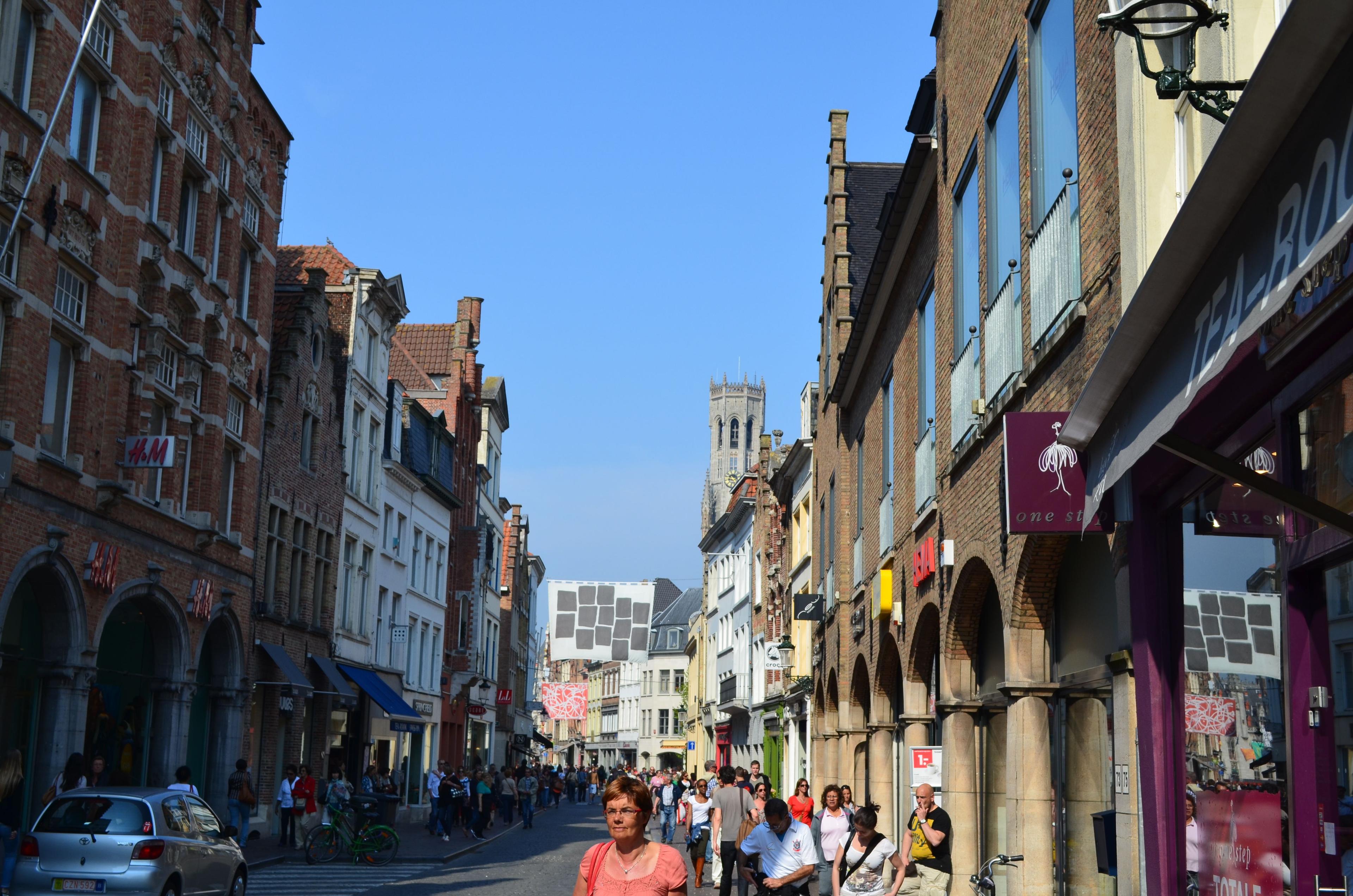 Alt-text is missing.