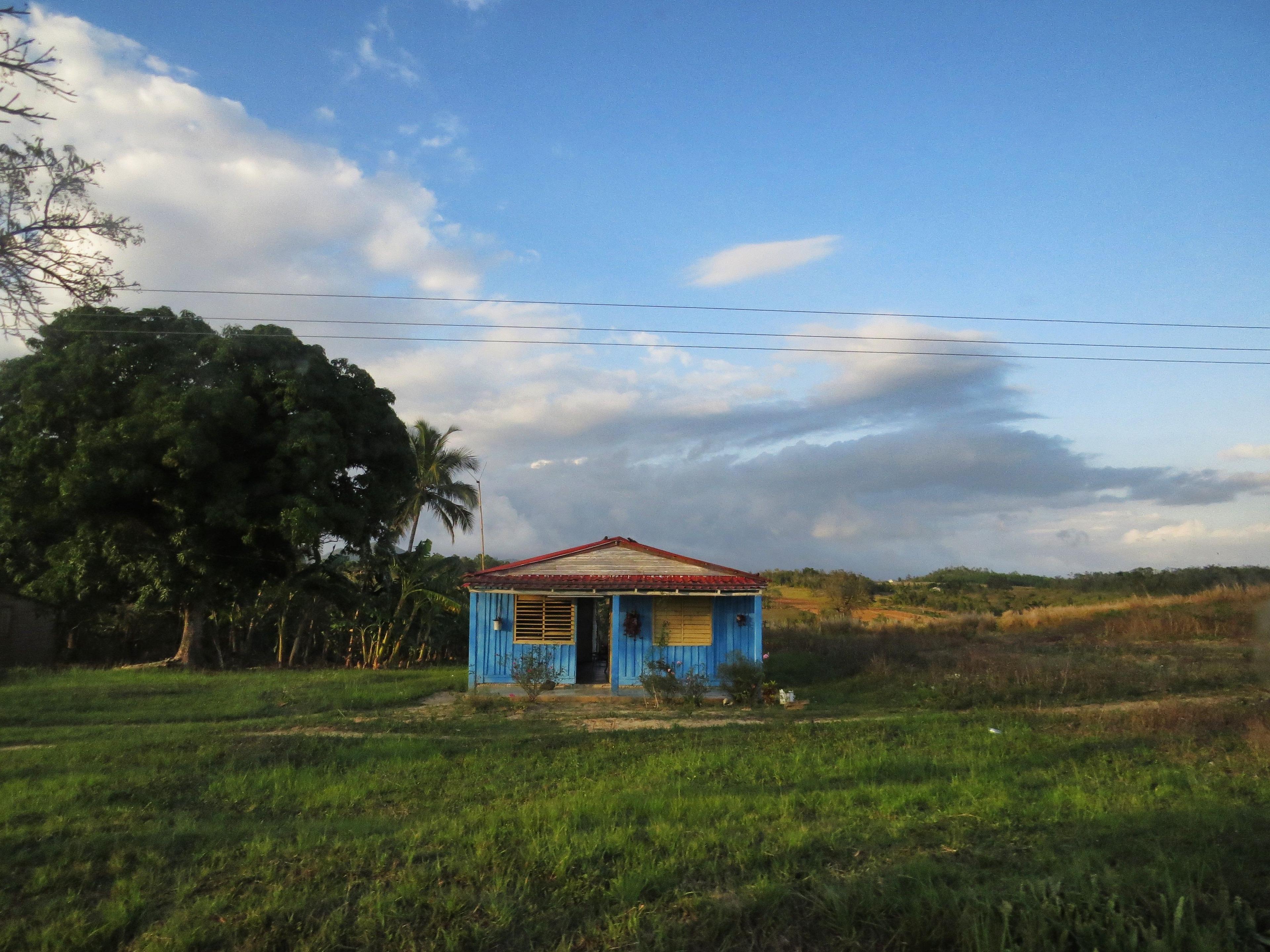 Alt-text is missing.