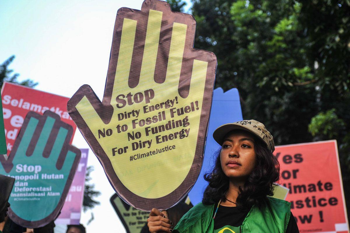 Alt-text is missing.