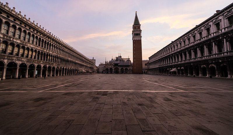 Alt-text is missing.