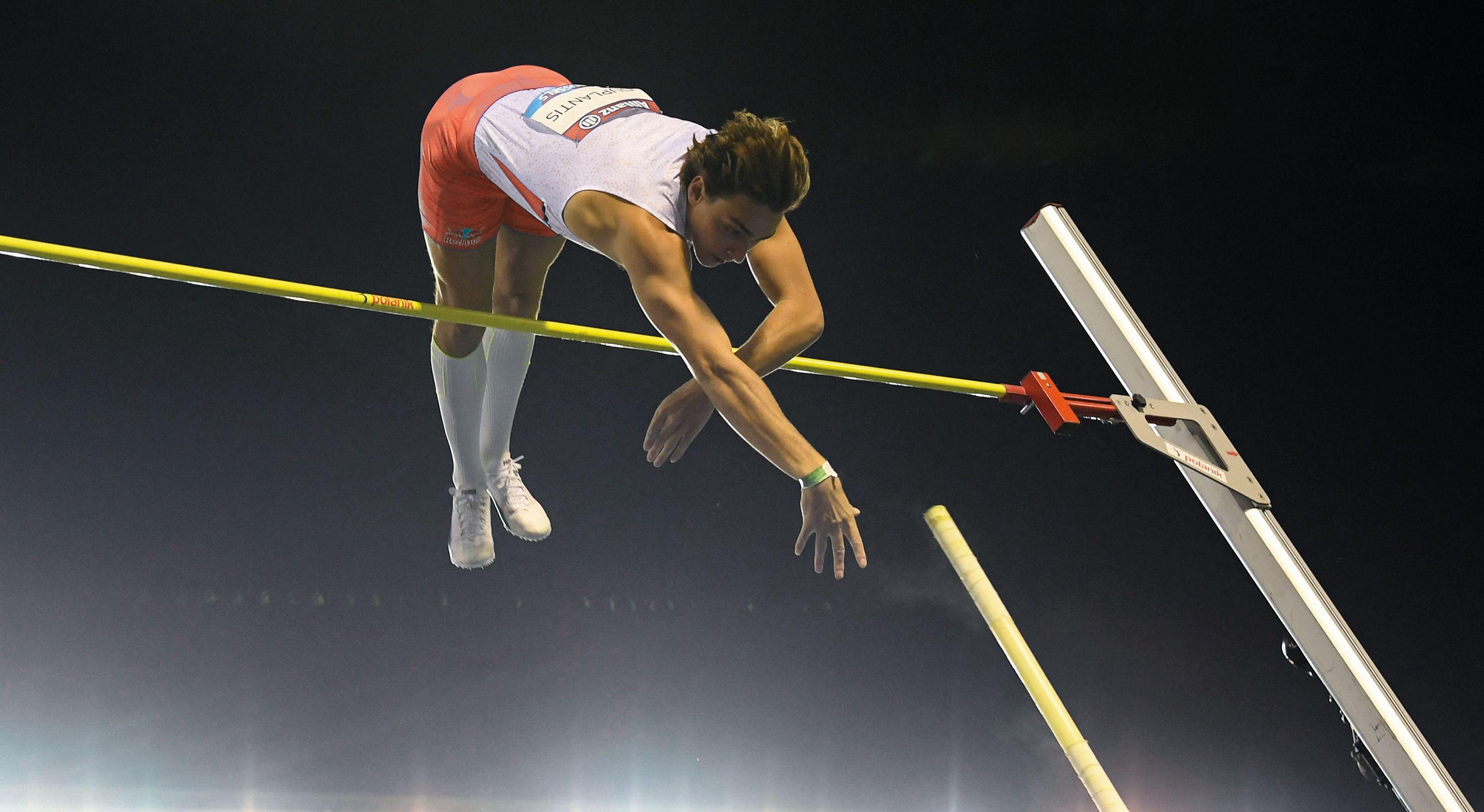 Alt-text is missing.