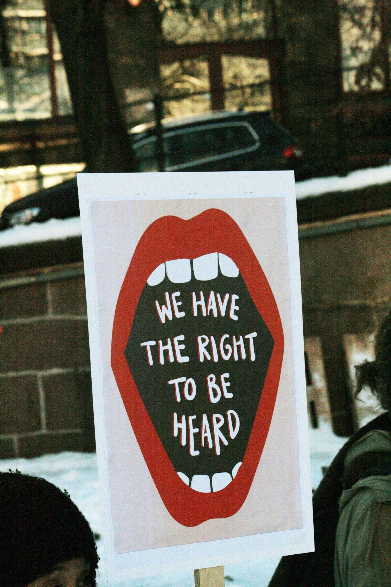 Alt-text is missing.