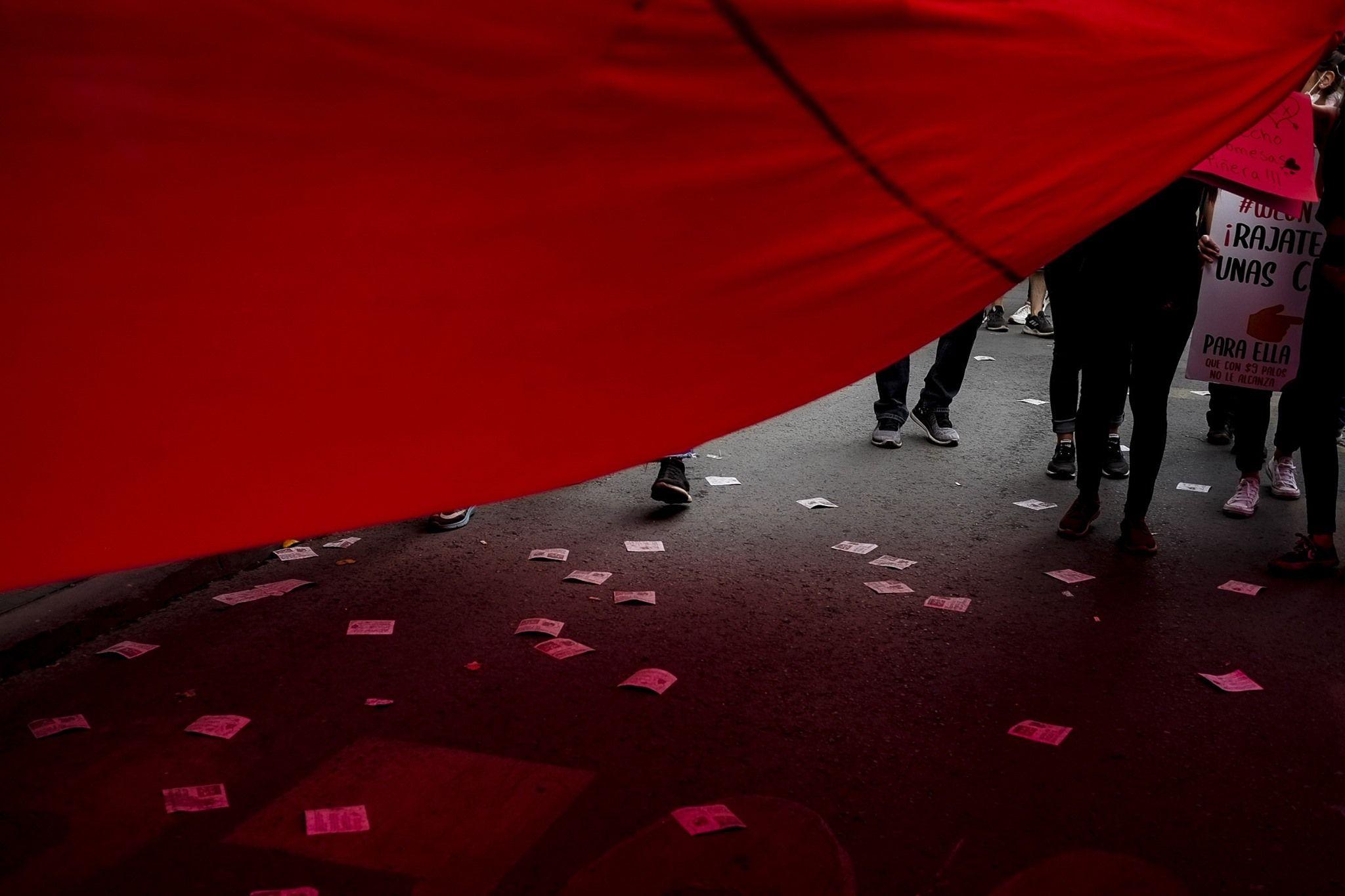 Alt-text is missing.