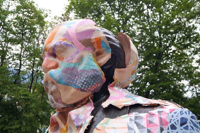 Alt-text is missing.