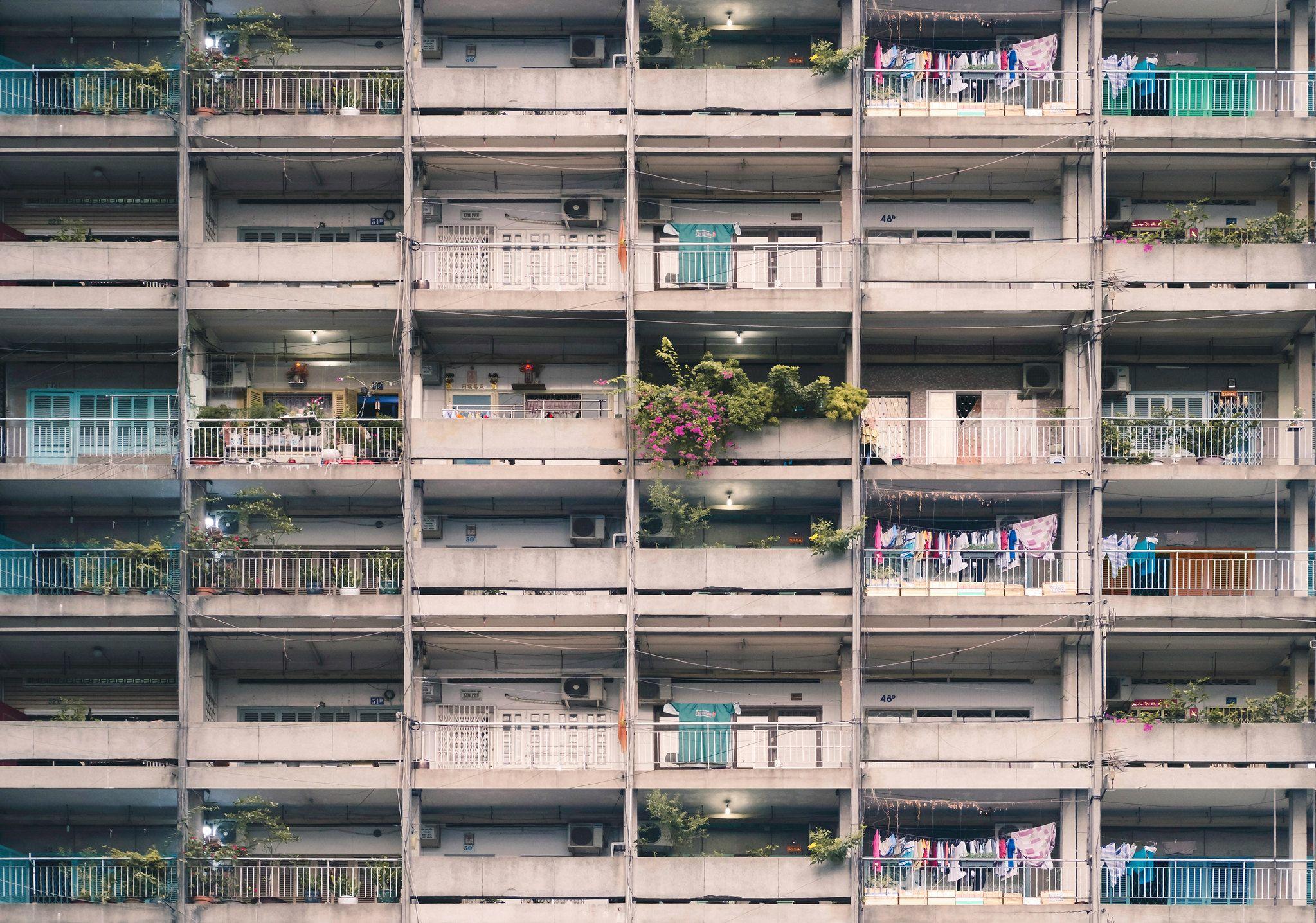 Alt-text is missing.